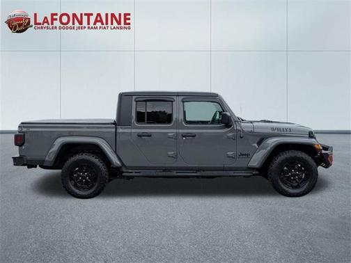 2021 Jeep Gladiator Sport