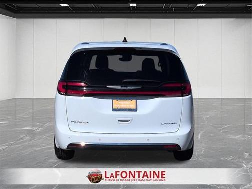 2024 Chrysler Pacifica Limited