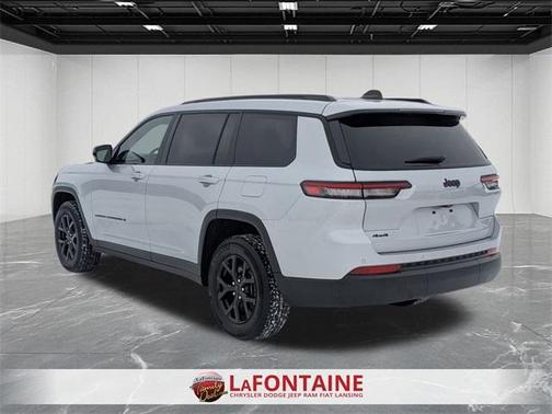2024 Jeep Grand Cherokee L Laredo