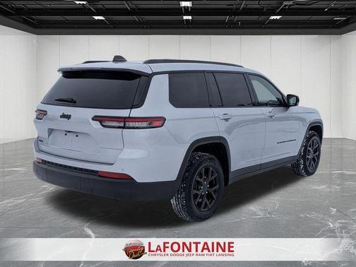2024 Jeep Grand Cherokee L Laredo