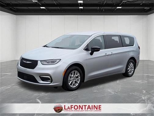 2024 Chrysler Pacifica Touring-L