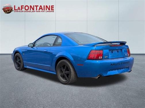 2000 Ford Mustang GT
