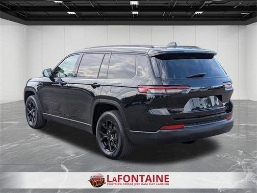 2024 Jeep Grand Cherokee L Laredo