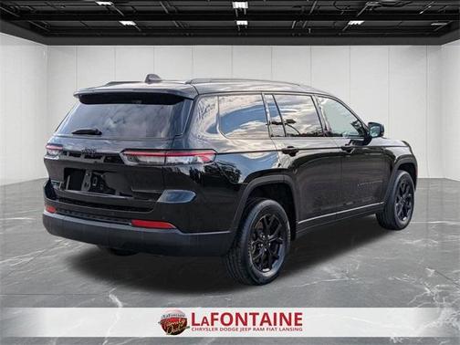 2024 Jeep Grand Cherokee L Laredo