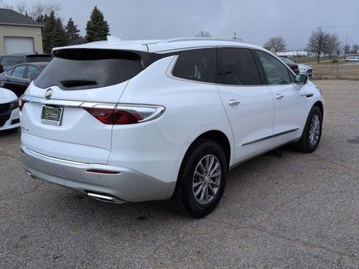 2024 Buick Enclave Premium