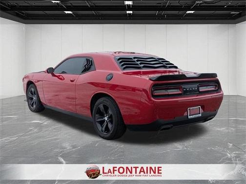 2015 Dodge Challenger SXT