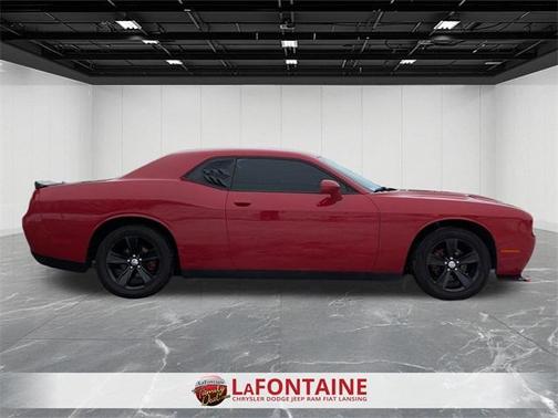 2015 Dodge Challenger SXT
