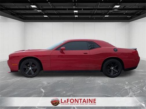 2015 Dodge Challenger SXT