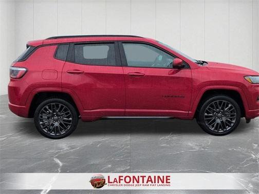 2023 Jeep Compass (RED) Edition