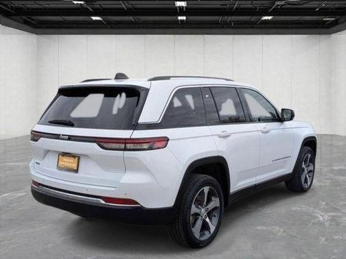 Bright White Clearcoat 2022 Jeep Grand Cherokee 4xe Base