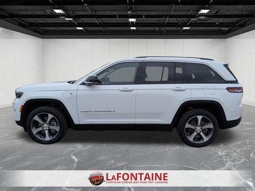 Bright White Clearcoat 2022 Jeep Grand Cherokee 4xe Base