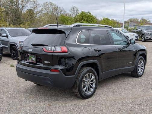 Diamond Black 2019 Jeep Cherokee Latitude Plus