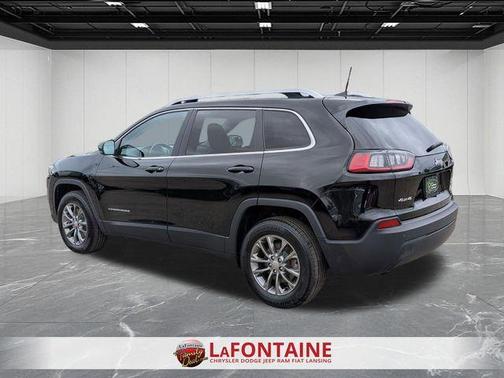 Diamond Black 2019 Jeep Cherokee Latitude Plus