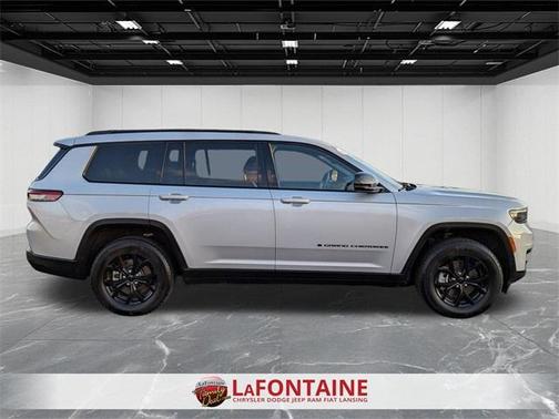 2024 Jeep Grand Cherokee L Laredo
