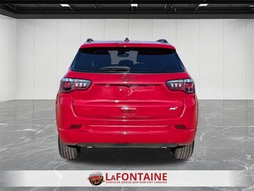 2023 Jeep Compass (RED) Edition