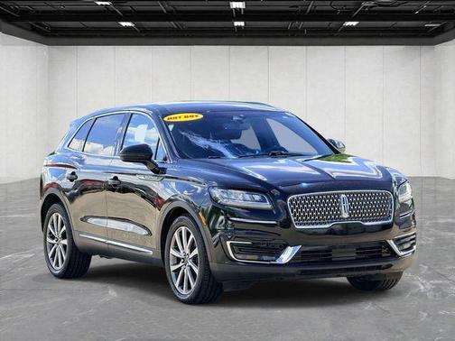Black Metallic 2019 Lincoln Nautilus Select