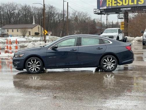 2017 Chevrolet Malibu 1LT