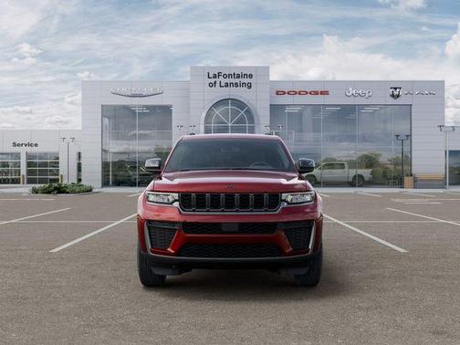 Velvet Red Pearlcoat 2026 Jeep Grand Cherokee Laredo