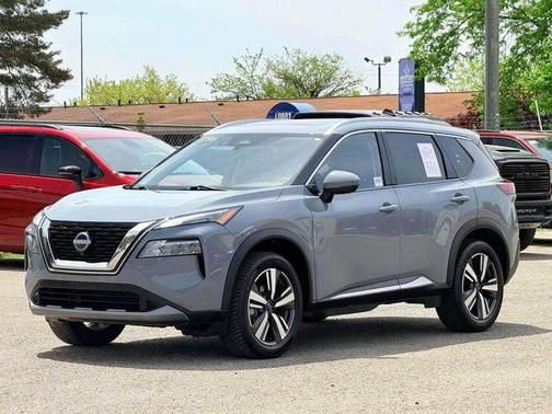 Boulder Gray 2023 Nissan Rogue SL