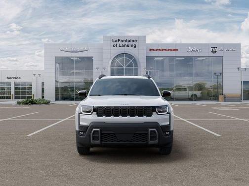 Bright White Clearcoat 2026 Jeep Cherokee LAREDO/LIMITED