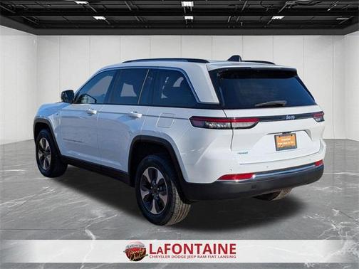 2022 Jeep Grand Cherokee 4xe Base