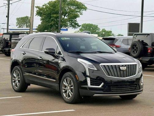 Black Metallic 2023 Cadillac XT5 Premium Luxury