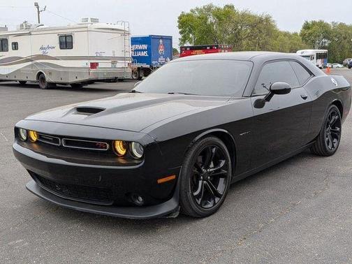 Pitch Black Clearcoat 2021 Dodge Challenger R/T