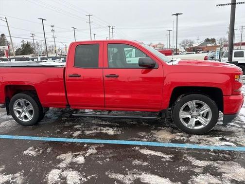 2017 Chevrolet Silverado 1500 Custom
