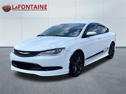 2016 Chrysler 200 S