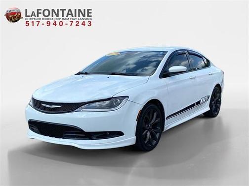 2016 Chrysler 200 S
