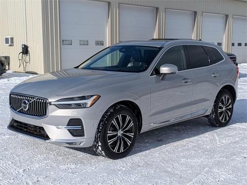 2022 Volvo XC60 B5 Inscription