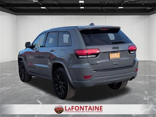 2022 Jeep Grand Cherokee WK Laredo