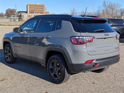 2023 Jeep Compass Trailhawk