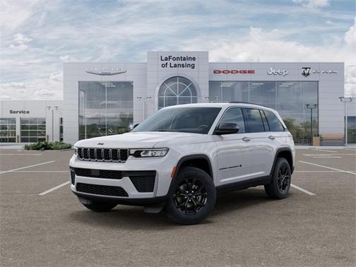 2026 Jeep Grand Cherokee Laredo