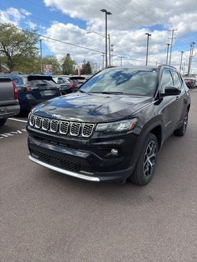 Diamond Black 2024 Jeep Compass Limited
