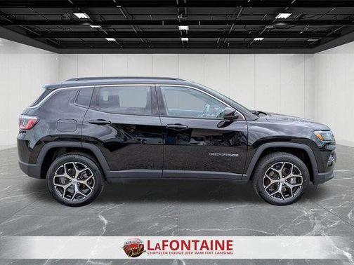 Diamond Black 2024 Jeep Compass Limited