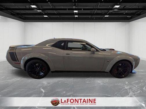 Smoke 2022 Dodge Challenger R/T Scat Pack