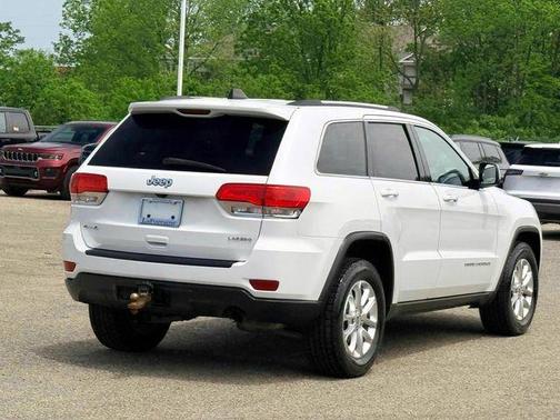 Bright White Clearcoat 2015 Jeep Grand Cherokee Laredo