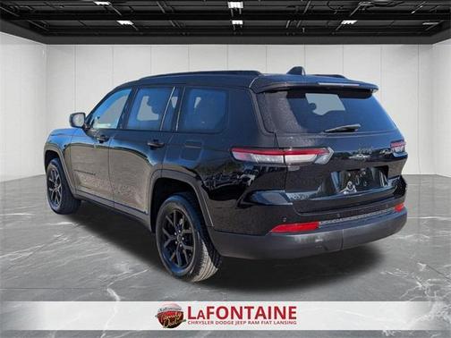 2024 Jeep Grand Cherokee L Laredo