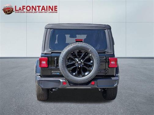 2025 Jeep Wrangler 4xe Sahara