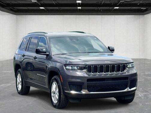 Metallic 2024 Jeep Grand Cherokee L Laredo