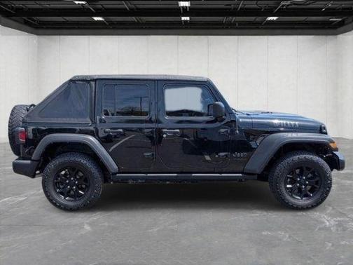 Black Clearcoat 2021 Jeep Wrangler Unlimited Sport