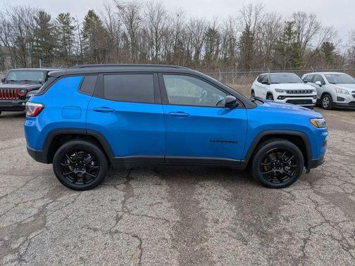 2023 Jeep Compass Altitude