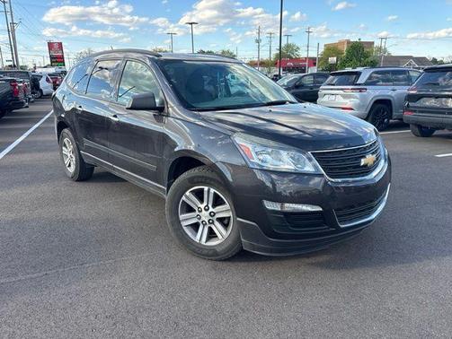 Tungsten Metallic 2017 Chevrolet Traverse LS