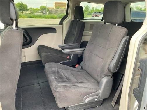 2011 Dodge Grand Caravan Crew