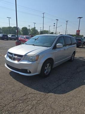 2011 Dodge Grand Caravan Crew