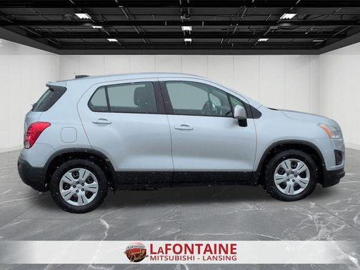 Silver Ice Metallic 2015 Chevrolet Trax LS