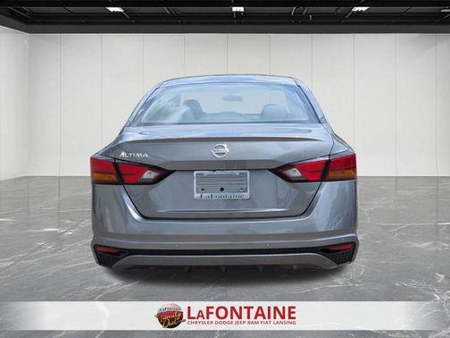 Gun Metallic 2021 Nissan Altima 2.5 S