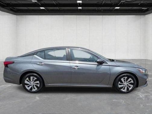 Gun Metallic 2021 Nissan Altima 2.5 S
