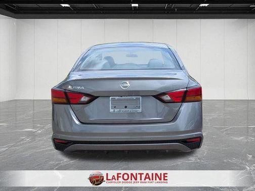 Gun Metallic 2021 Nissan Altima 2.5 S
